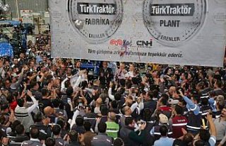TürkTraktör Erenler Fabrikası üretim başarısını...
