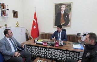 Kaymakam Şenay'dan Gençlik Merkezi ziyareti