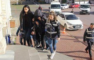 Sinop'ta fuhuş operasyonu: 5 gözaltı