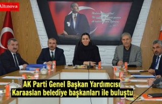 AK Parti Genel Başkan Yardımcısı Karaaslan belediye...