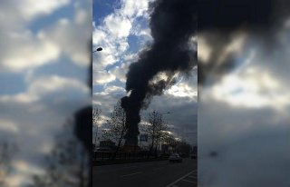 Samsun'da plastik fabrikasında yangın