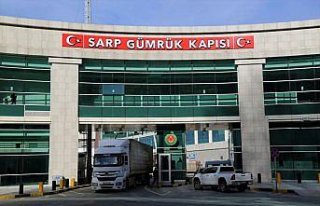 Sarp Sınır Kapısı'nda koronavirüse karşı önlemler...