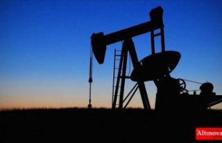 Petrol savaşına giren Rusya'yı ekonomide zor...