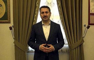 Başkan Eroğlu, evden çıkmaları kısıtlanan gençlere...