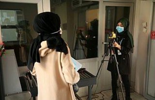 Düzce Valiliğine gelen vatandaşların ateşi termal...