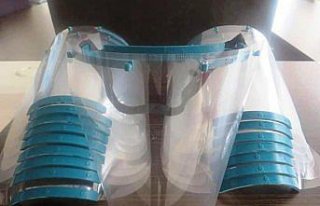 Ortaokul öğrencisi sağlık çalışanları için...