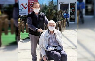 Samsun'da 96 yaşındaki baba ile 65 yaşındaki oğlu...