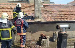 Ünye'de baca yangını