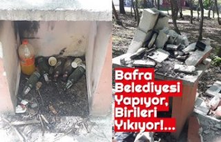 Bafra Belediyesi Yapıyor, Birileri Yıkıyor!...