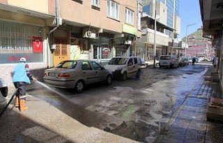 Bayburt'ta sokak ve caddeler yıkanıyor