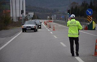 Bayram ve yazlık konaklama için Bartın'a gelenler...