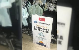 Kudüslü ve Eynesilli yetimlere kıyafet ve ayakkabı...