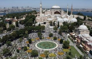 Ayasofya-i Kebir Cami-i Şerifi'ndeki ilk cuma...