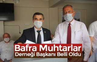 Bafra Muhtarlar Derneği Başkanlığına Erol Andiç...