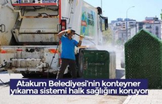 Atakum Belediyesi’nin konteyner yıkama sistemi...