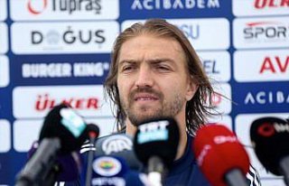 Fenerbahçe'nin yeni transferi Caner Erkin: 