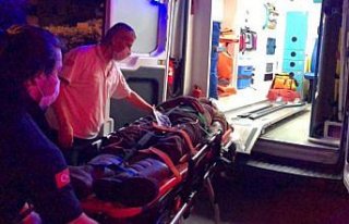 Zonguldak'ta maden ocağındaki göçükte bir işçi...