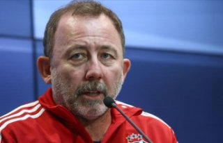 Beşiktaş Teknik Direktörü Sergen Yalçın'ın...