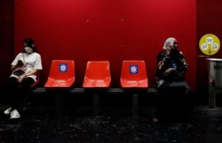 Avrupa ülkelerinde Kovid-19 tedbirleri geri geliyor