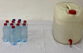 Karabük'te 26 litre sahte içki ele geçirildi