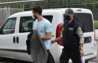 Samsun merkezli FETÖ operasyonunda iki şüpheliye...