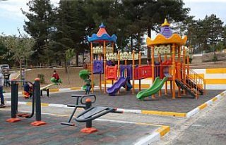 Tokat'ta yanan çocuk parkı tekrar açıldı