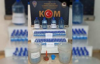Trabzon'da 176 litre sahte içki ele geçirildi