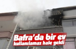 Bafra’da bir ev kullanılamaz hale geldi