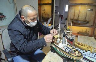 Emekli gıda mühendisi tutkuyla ürettiği maket...