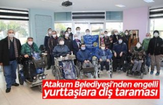 Atakum Belediyesi’nden engelli yurttaşlara diş...