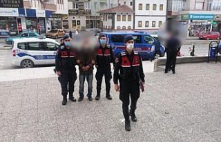 Çorum'da çaldığı kabloları yakarken yakalanan...