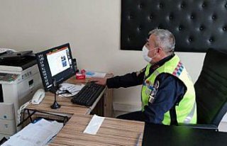 Jandarmadan öğrencilere eğitim