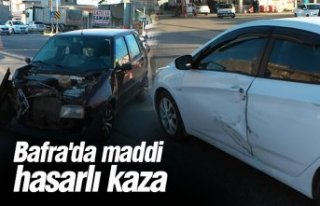 Bafra'da maddi hasarlı kaza