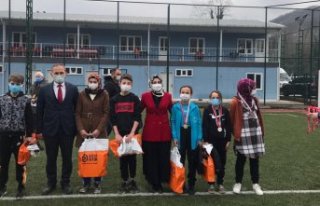 TERİCE ORTAOKULU' NDAN ATLETİZM DE 3 BİRİNCİLİK...