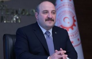 Varank: Xiaomi'nin Türkiye'deki fabrikasında...