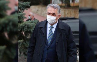 AK Parti Siyasi ve Hukuki İşler Başkanı Hayati...