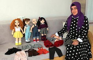 Amasyalı kadın hobi olarak örmeye başladığı...