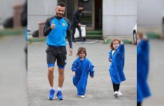 Çaykur Rizesporlu futbolcu Selim Ay: 