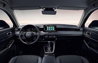 Honda'nın ilk hibrit SUV'u yeni HR-V e:HEV yıl sonunda...