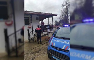 Kavak'ta jandarma, Kovid-19 denetimlerini sürdürüyor