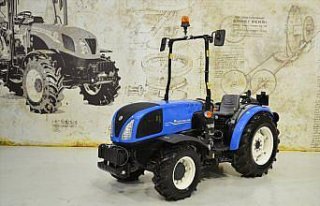 TürkTraktör yerli üretim “Faz V“ emisyon motora...