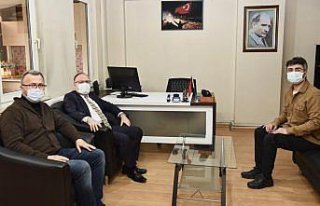 Vali Tutulmaz'dan AA Zonguldak Bürosuna ziyaret