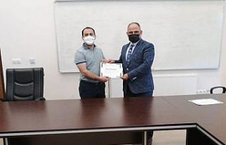 KBÜ'de TÜBİTAK'tan proje desteği alan öğrencilere...