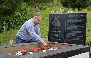 Kemençe üstadı Katip Şadi'nin mezarı yaptırıldı