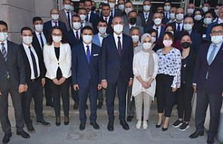 Adalet Bakanı Gül, Sinop'ta ziyaretlerde bulundu