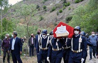 Gümüşhane'de vefat eden Kıbrıs gazisi son yolculuğuna...