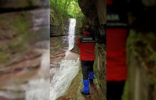 KADASK'tan Kirazlı Çayı şelalelerine keşif gezisi