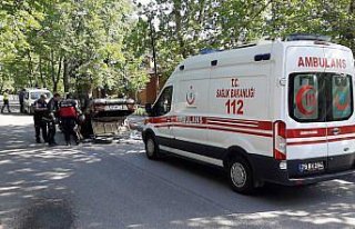 Karabük'te takla atan otomobilin sürücüsü kazadan...