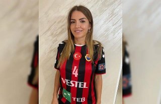 Kastamonu Belediyespor'un yeni transferi Jovanka Radicevic,...