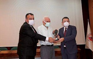 Sabahattin Sağıroğlu Trabzon'a Hizmet Ödülü...